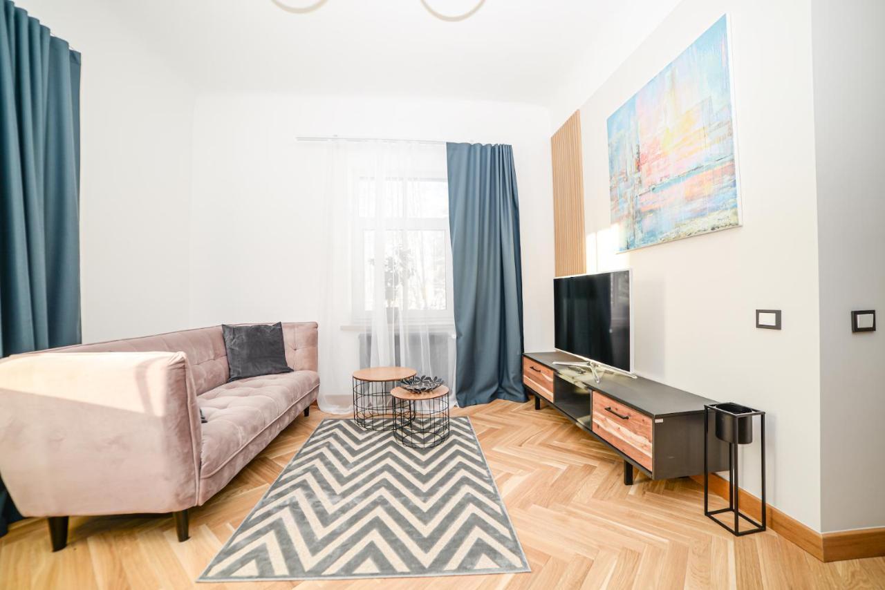 Homly S22 Apartment Riga Ngoại thất bức ảnh