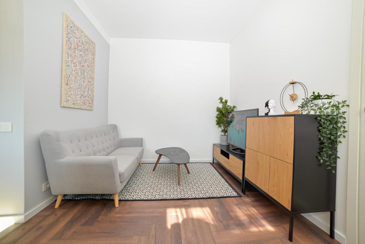Homly S22 Apartment Riga Ngoại thất bức ảnh