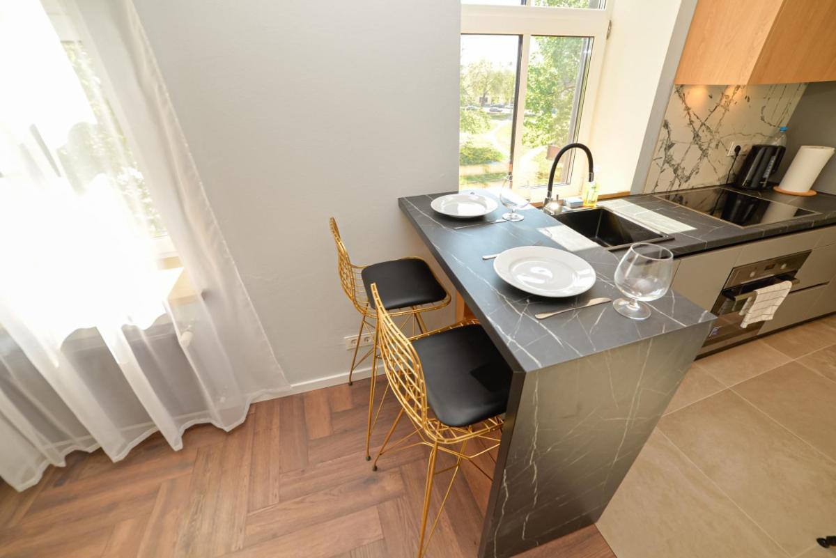 Homly S22 Apartment Riga Ngoại thất bức ảnh